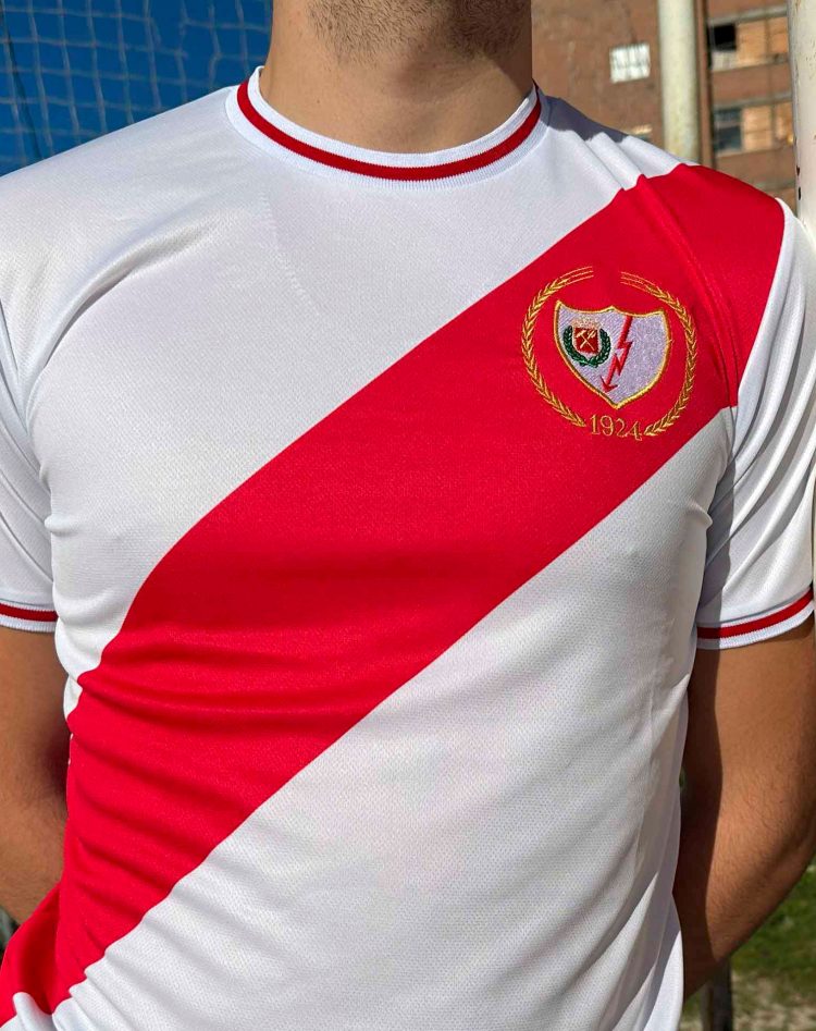 Camiseta Franjirroja temporada 2023/24
